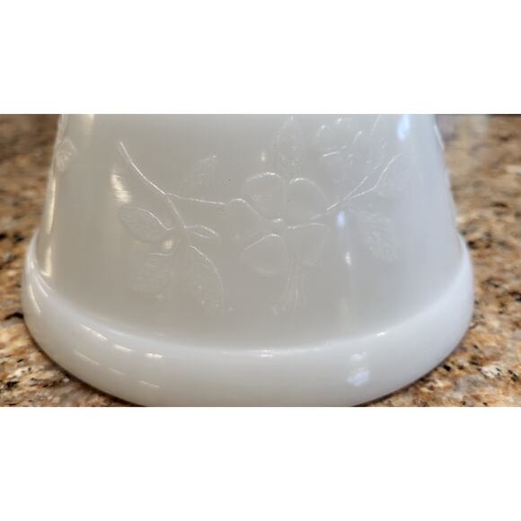 Federal Apple Blossom Small Nesting Mixing Bowl White Milk Glass - Picture 2 of 13